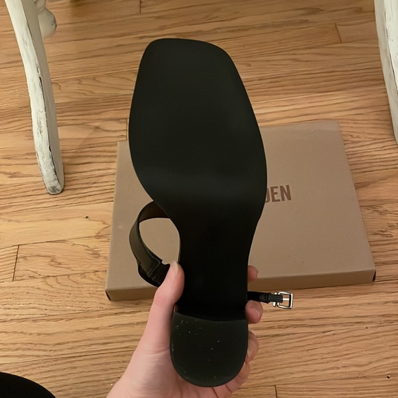 NWT STEVE MADDEN IRELYN BLACK LEATHER PLATFORM HEELS - Picture 3 of 6